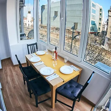 Old Town 2 Beds Panoramic Balcony *