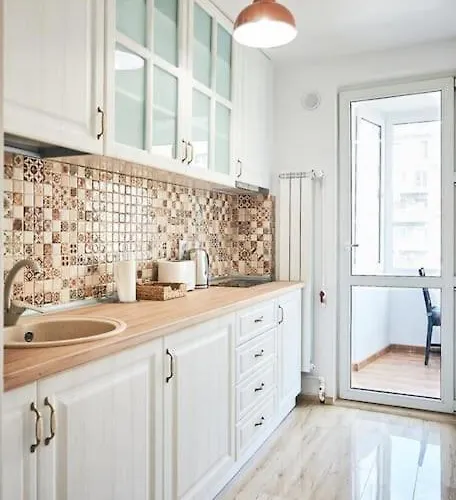 Apartment Old Town 2 Beds Panoramic Balcony Bucharest