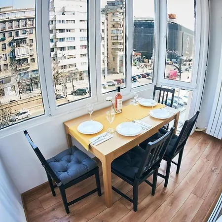Old Town 2 Beds Panoramic Balcony * Bukarest