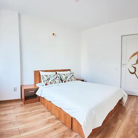 Old Town 2 Beds Panoramic Balcony *